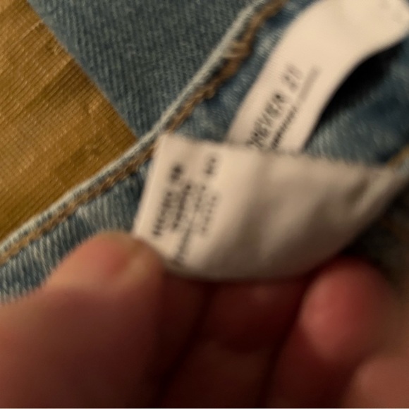 Forever 21 size 26 high rise boot cut with slit at hem front patch pockets - Picture 7 of 12